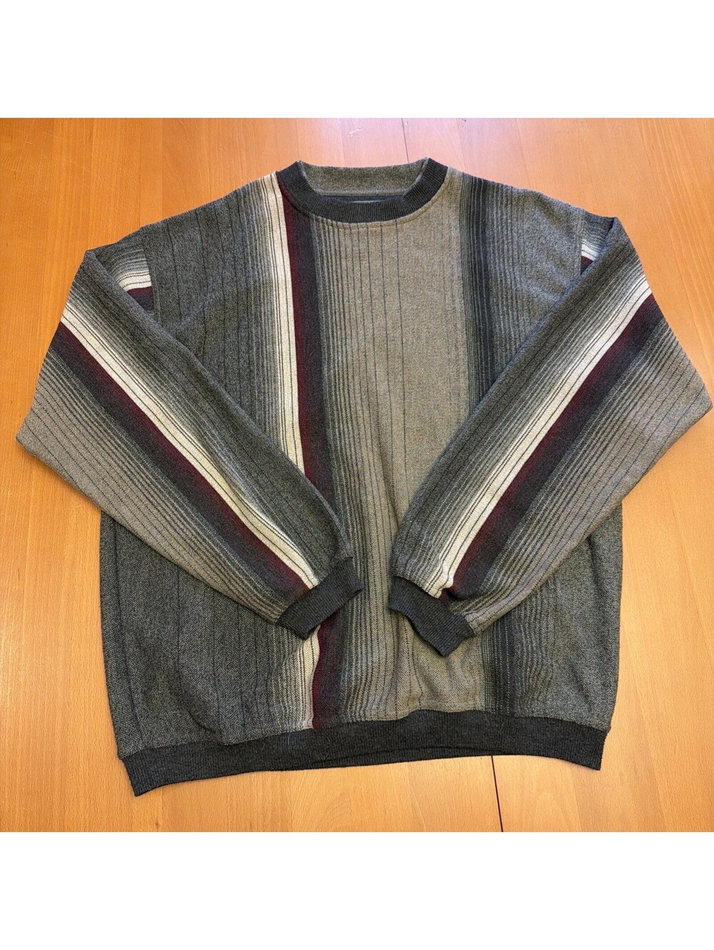 VTG Knights Sportswear Striped Grandpa Crewneck L